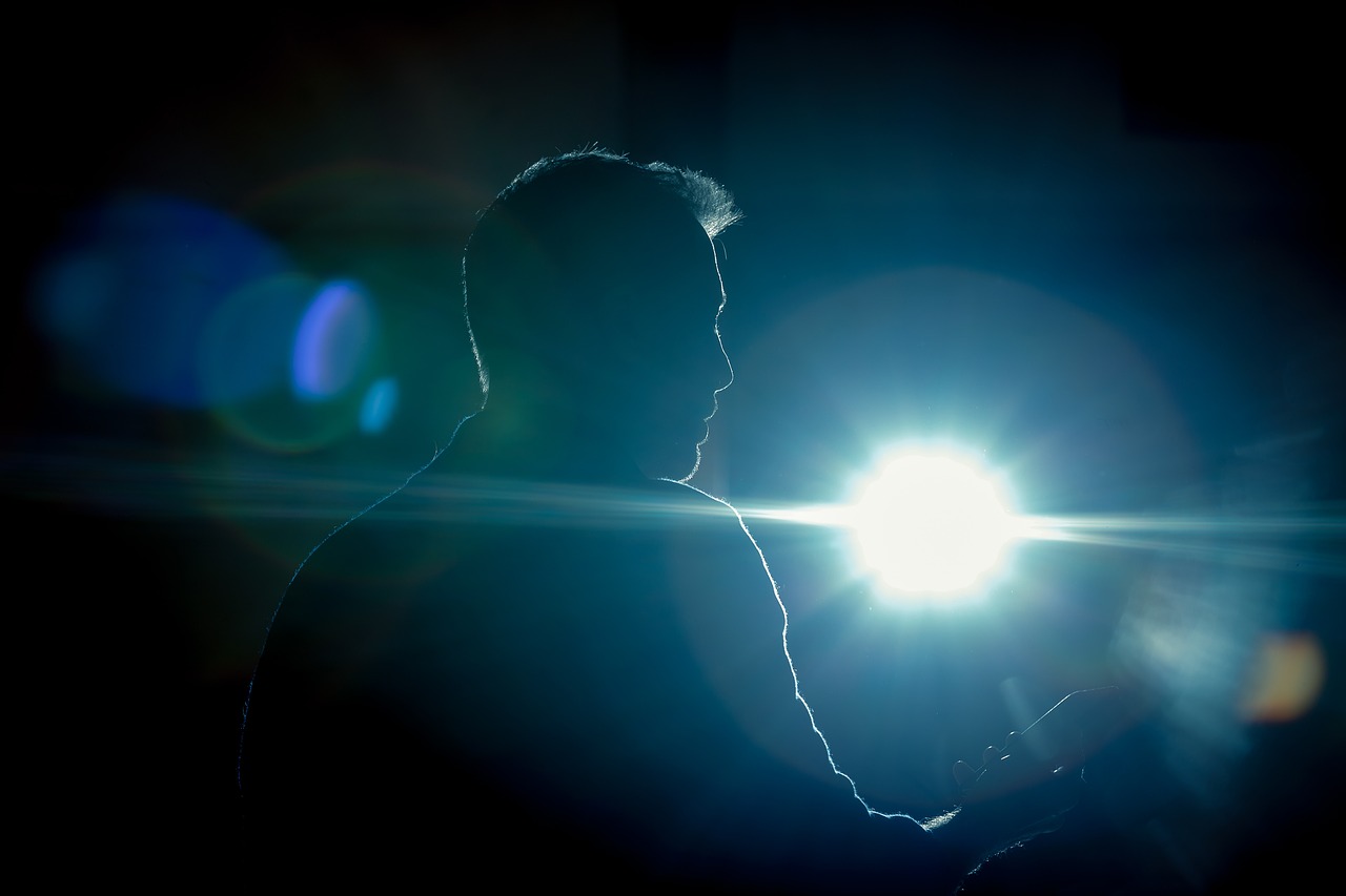public-speaking-3956908_1280